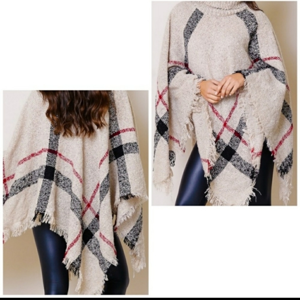 Poncho w/ Turtleneck